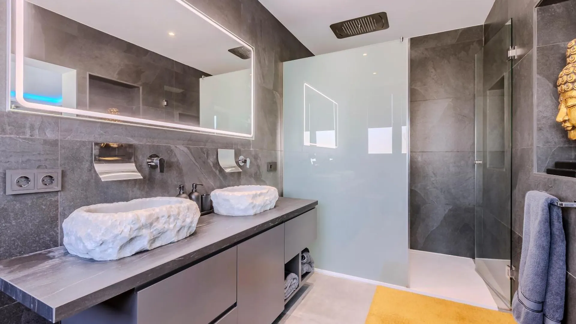 Luxury Villa Amazing Location Marbella